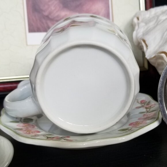 Andrea by Sadek Tea Set 5 Piece - Picture 3 of 6